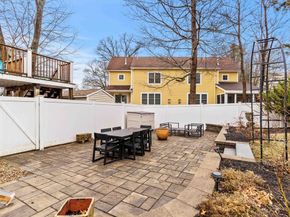 198 Low St 2, Newburyport MA 01950