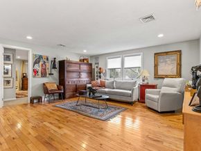 198 Low St 2, Newburyport MA 01950