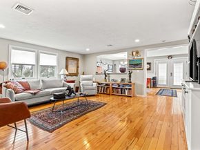 198 Low St 2, Newburyport MA 01950