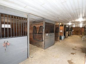 295 Cherry St, Middleboro MA 02346