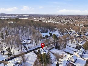 36 King St, Groveland MA 01834