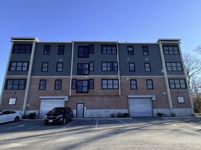 9 Independence Ave 307, Braintree MA 02184