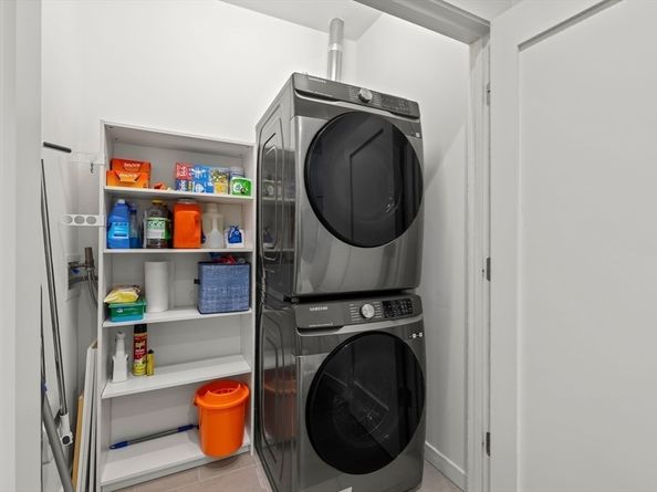 9 Independence Ave 307, Braintree MA 02184