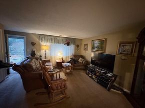 11 Acoaxet Ln, Wareham MA 02576