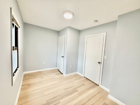 15 Berwick St 15, Melrose MA 02176