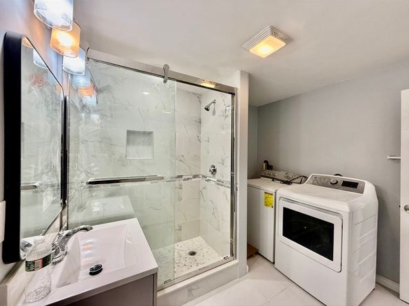 15 Berwick St 15, Melrose MA 02176