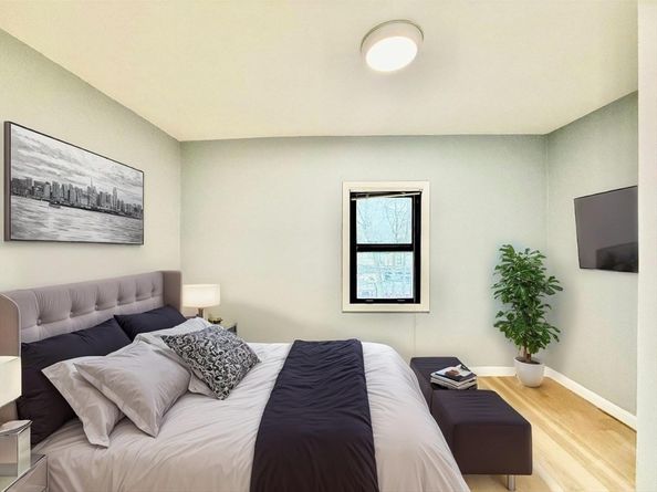 15 Berwick St 15, Melrose MA 02176