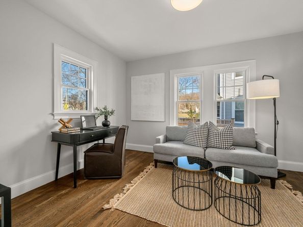 209 High St, Brookline MA 02445