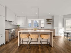 209 High St, Brookline MA 02445