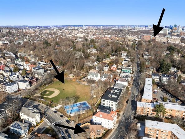 209 High St, Brookline MA 02445