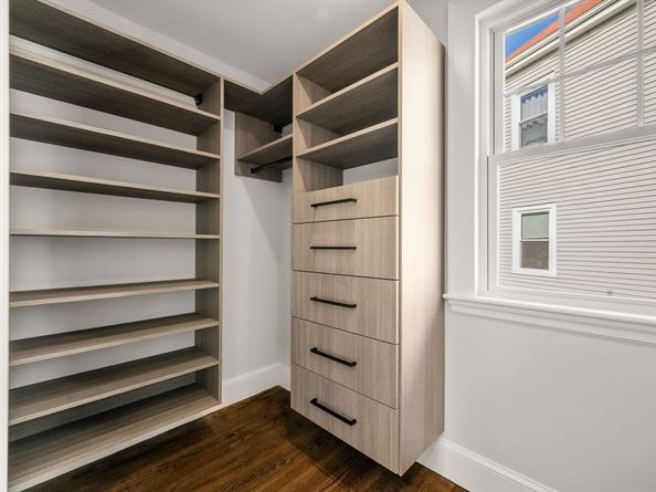 209 High St, Brookline MA 02445