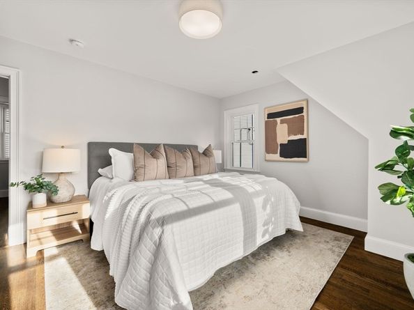 209 High St, Brookline MA 02445