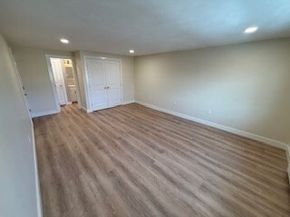 18 Williamsburg Ct 23, Shrewsbury MA 01545