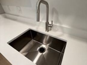 18 Williamsburg Ct 23, Shrewsbury MA 01545