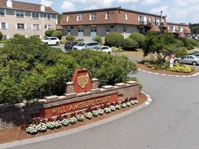 18 Williamsburg Ct 23, Shrewsbury MA 01545