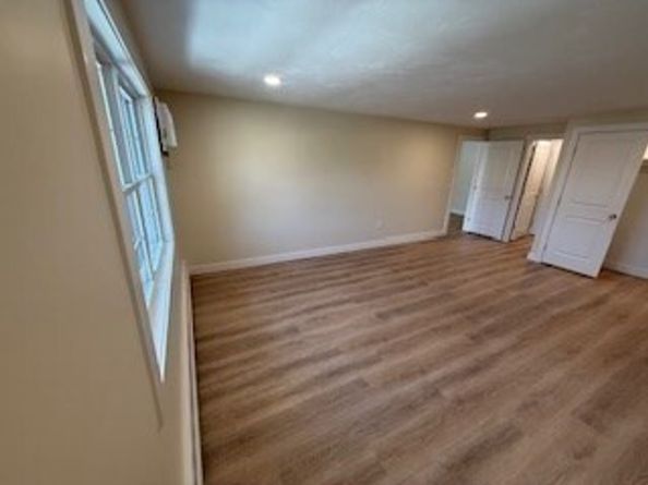 18 Williamsburg Ct 23, Shrewsbury MA 01545