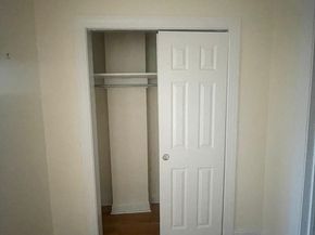 7 Central Sq 203, Lynn MA 01901