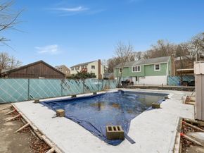 47 School St, Saugus MA 01906