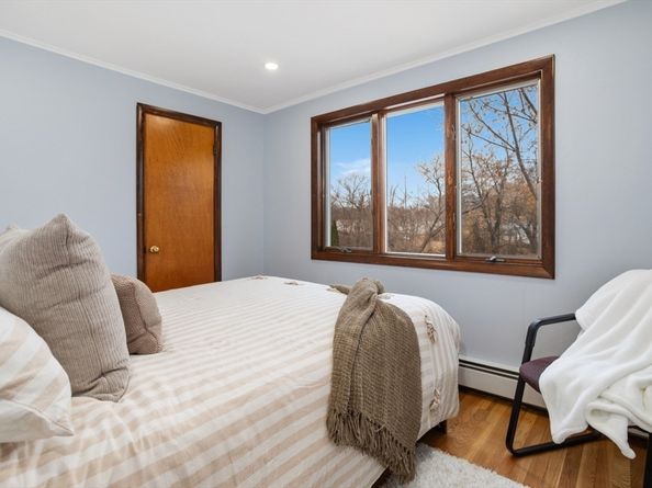 47 School St, Saugus MA 01906