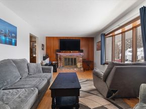 65 Lakeview Ave, Athol MA 01331