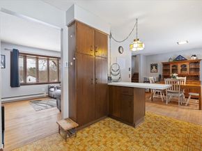 65 Lakeview Ave, Athol MA 01331