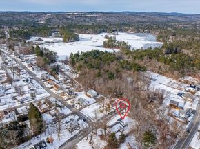 65 Lakeview Ave, Athol MA 01331