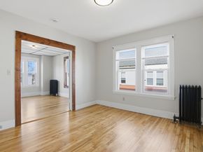 17 Fairbanks St, Worcester MA 01610