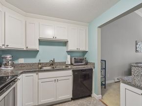 155 Milk St 27, Westborough MA 01581