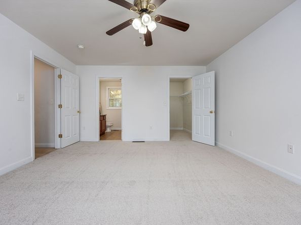 30 Mckenna Dr 30, Billerica MA 01862
