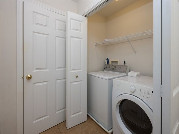 30 Mckenna Dr 30, Billerica MA 01862