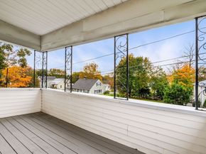 29 Brightwood Ave, North Andover MA 01845