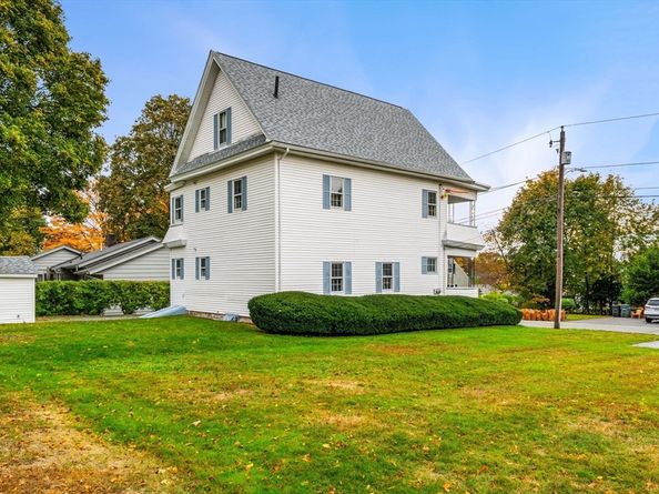 29 Brightwood Ave, North Andover MA 01845