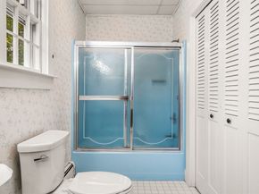 29 Brightwood Ave, North Andover MA 01845