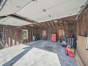16 Munroe Street, Lynnfield MA 01940