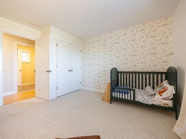 4 Sheppards Way, Ipswich MA 01938
