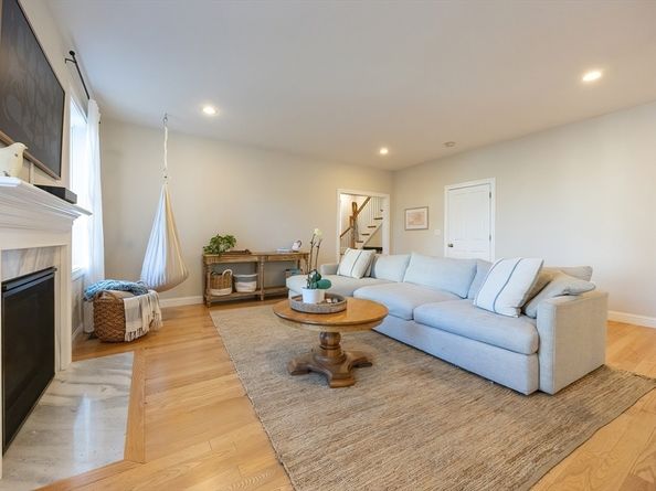 4 Sheppards Way, Ipswich MA 01938