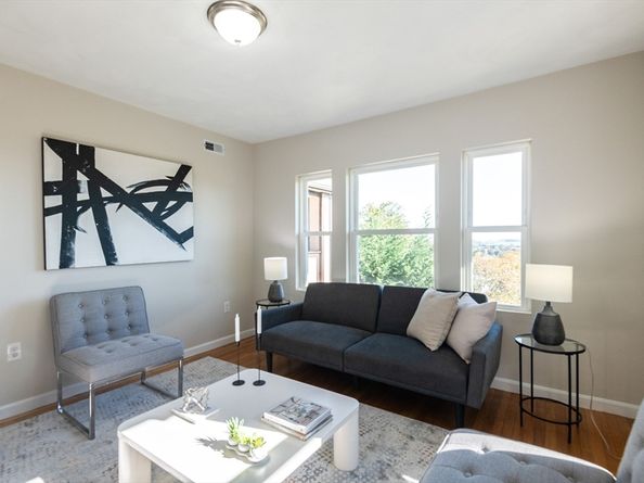 407 Washington St 5, Boston MA 02124