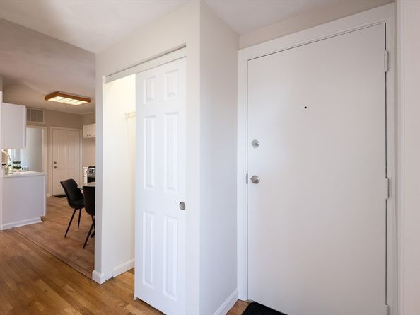 407 Washington St 5, Boston MA 02124