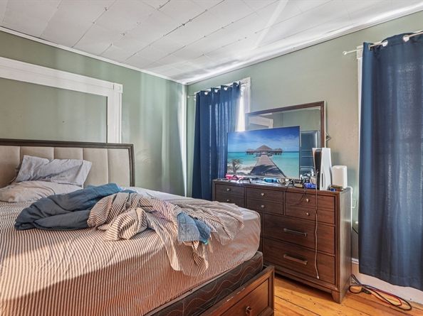 35-37 Clarkson St, Boston MA 02125