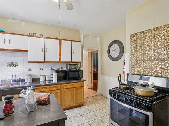 35-37 Clarkson St, Boston MA 02125