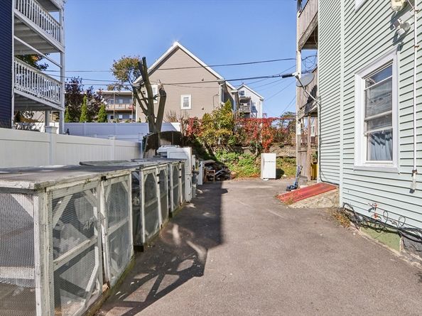 35-37 Clarkson St, Boston MA 02125
