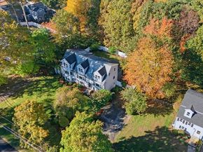 8 Mcdonald Rd, Wilmington MA 01887