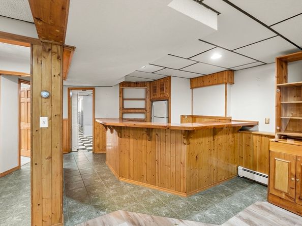 8 Mcdonald Rd, Wilmington MA 01887
