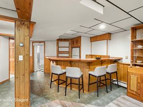 8 Mcdonald Rd, Wilmington MA 01887
