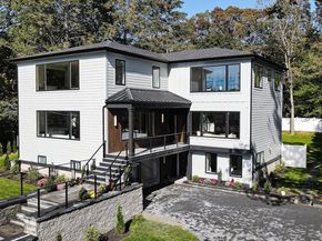98 Hunnewell St, Needham MA 02494
