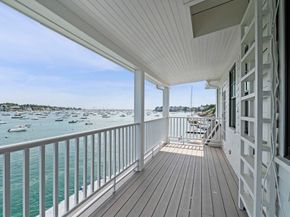 95 Front Street 5, Marblehead MA 01945