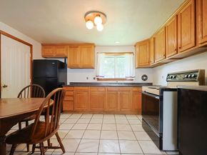 690 N Quincy St, Brockton MA 02302