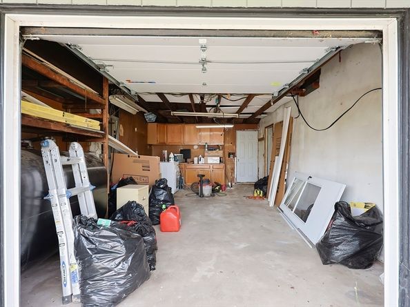 690 N Quincy St, Brockton MA 02302