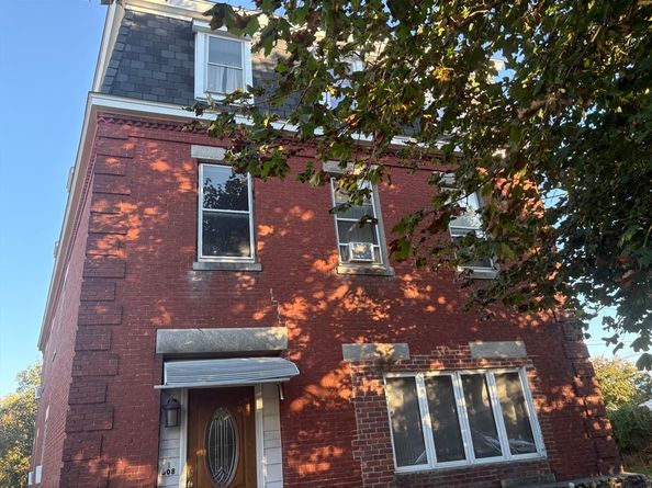 308 Plantation St, Worcester MA 01604