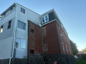 308 Plantation St, Worcester MA 01604
